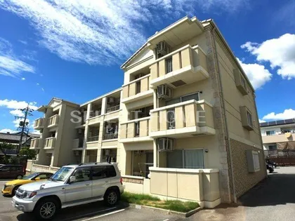 poggio al sole due【301号室】の外観