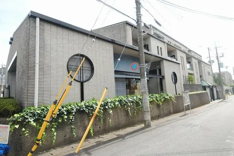 マンション花ノ木【10-A号室】の外観