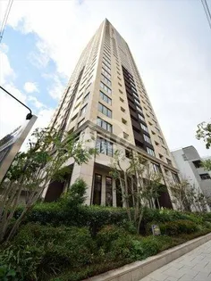 アルグラッドザタワー心斎橋【9階】の外観