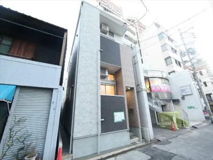 ディアコート新栄【1階】の外観