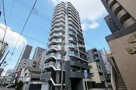 コンフォリア リヴ新梅田の画像