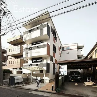 レイディエンス庄内通【3階】の外観