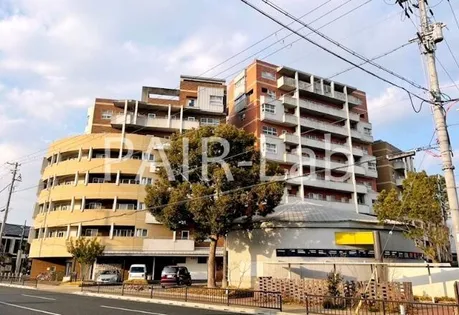 フィールトレイン【3階】の外観