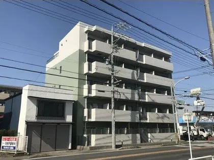 フィオーレ関田の画像