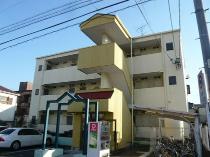 ブレークスルー中平【2階】の外観