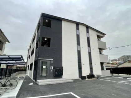 GRAND STEADY 桜の町の画像