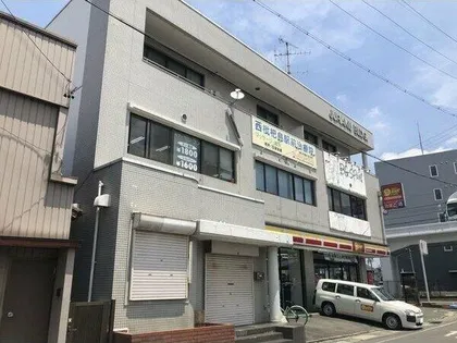 ジュラクビルの画像