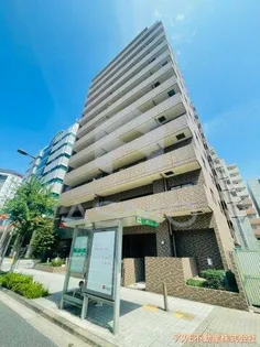 リーガル西梅田【5階】の外観