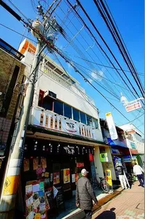 プレザント総持寺【3階】の外観