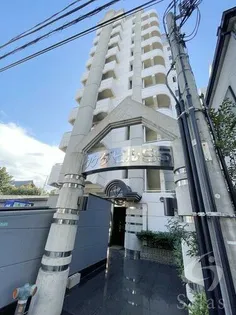 兵庫県西宮市津門呉羽町【マンション】の外観