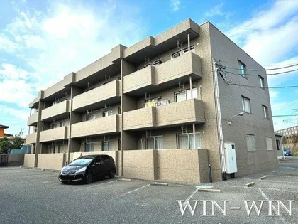 リヴァージュ菰口【101号室】の外観