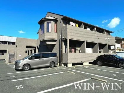 セザンヌ菰口【2階】の外観