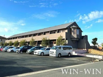 セザンヌ大岩【1階】の外観