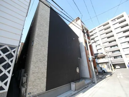 ルークス名古屋【2階】の外観