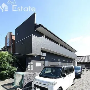 black berry【2階】の外観