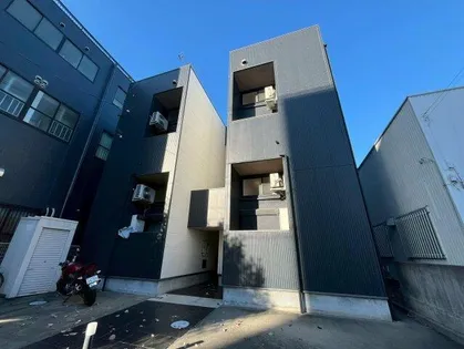 カーサ・ティエラ(旧リゾレステ鳴海)【1階】の外観