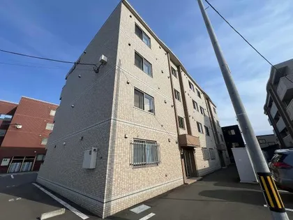 アール ヒルズコートの画像