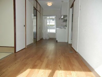 花山東団地【1階】の居間