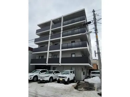 ロイヤルガーデン栄通の画像