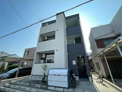 プラージュ中島の画像