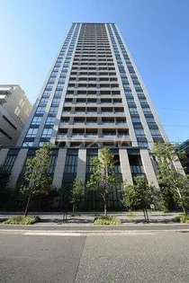 大阪府大阪市中央区備後町1丁目【マンション】の外観