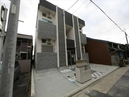 MIDDLEVILLAGE L'Sの画像