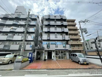 バレイシティ【3階】の外観