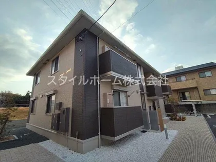 エミール Bの画像