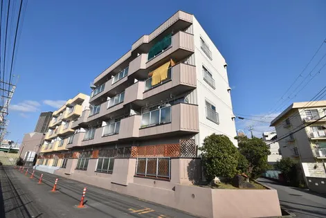 グランドハイツ1号館の画像