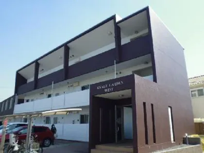 オヴァールガーデンW棟の画像