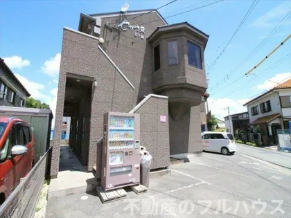 セザンヌ王ヶ崎【101号室】の外観