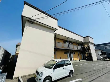インテリア港【1号室】の外観
