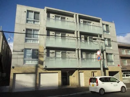 Balboni N17【1階】の外観