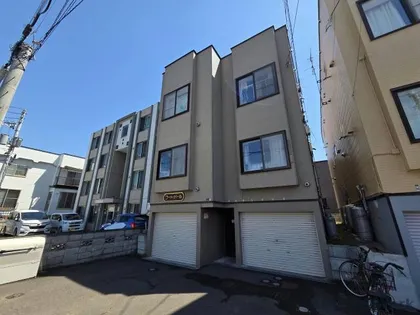 コート ドールの画像