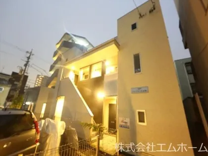 ヴェリテール本陣【2階】の外観