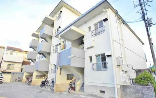 羽曳山第二サンハイツ【2階】の外観