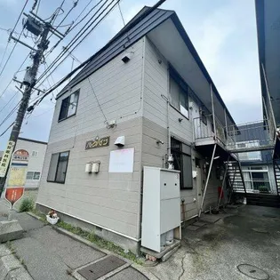 北海道室蘭市母恋南町2丁目【アパート】の外観