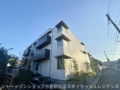 シャーメゾン ネバーランドの画像