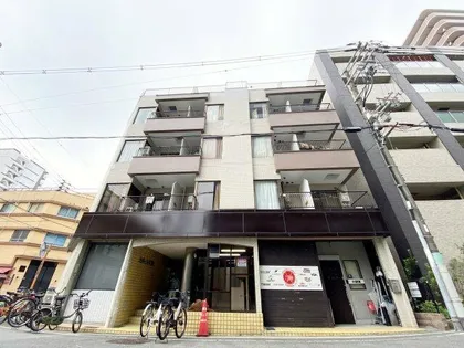 レディース大鉄【3階】の外観