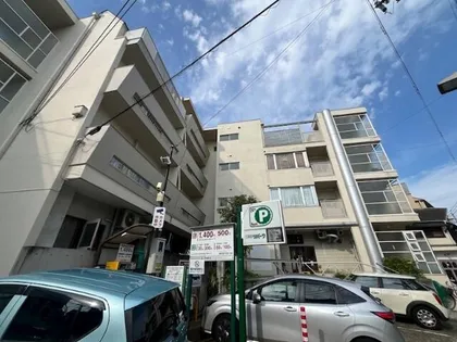 マークハーゲン【4階】の外観