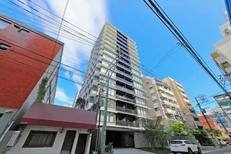 ザ ライオンズ大濠公園の画像