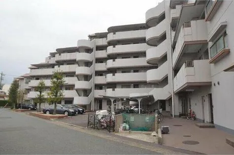 プライム八田の画像