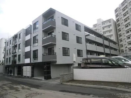 アルファスクエア福住2条【1階】の外観