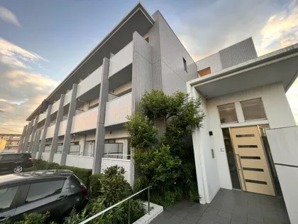 コージーコート【2階】の外観