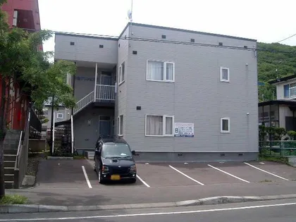 学)大昭グリーンヒル6【102号室】の外観