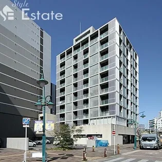 oz alloggio【8階】の外観