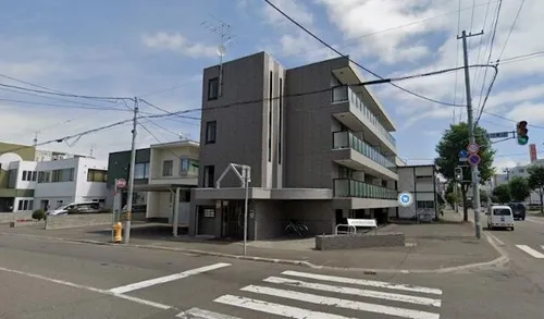 ロイヤルコートN18の画像