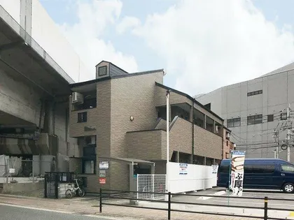 レールスター吉塚の画像