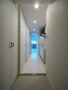 プレサンス谷町アルファ【10階】の玄関