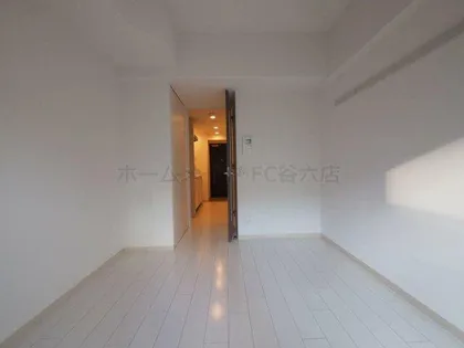 プレサンス谷町アルファ【10階】の居間